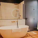 Domaine De La Monestarie - Teritoria 4*