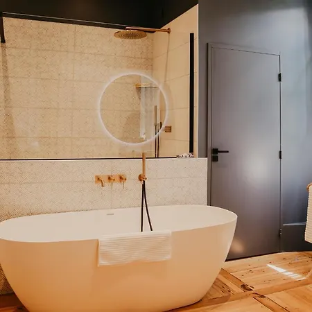 Domaine De La Monestarie - Teritoria 4*