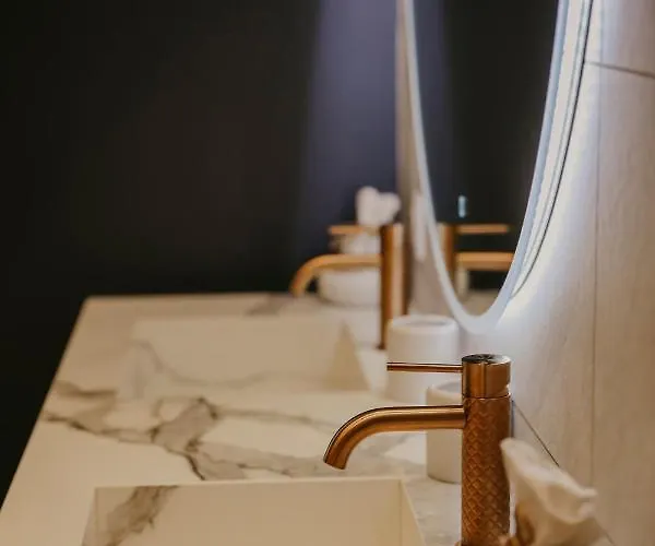 Domaine De La Monestarie - Teritoria Bernac (Tarn)