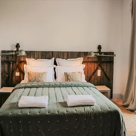 Domaine De La Monestarie - Teritoria בית הארחה 4*